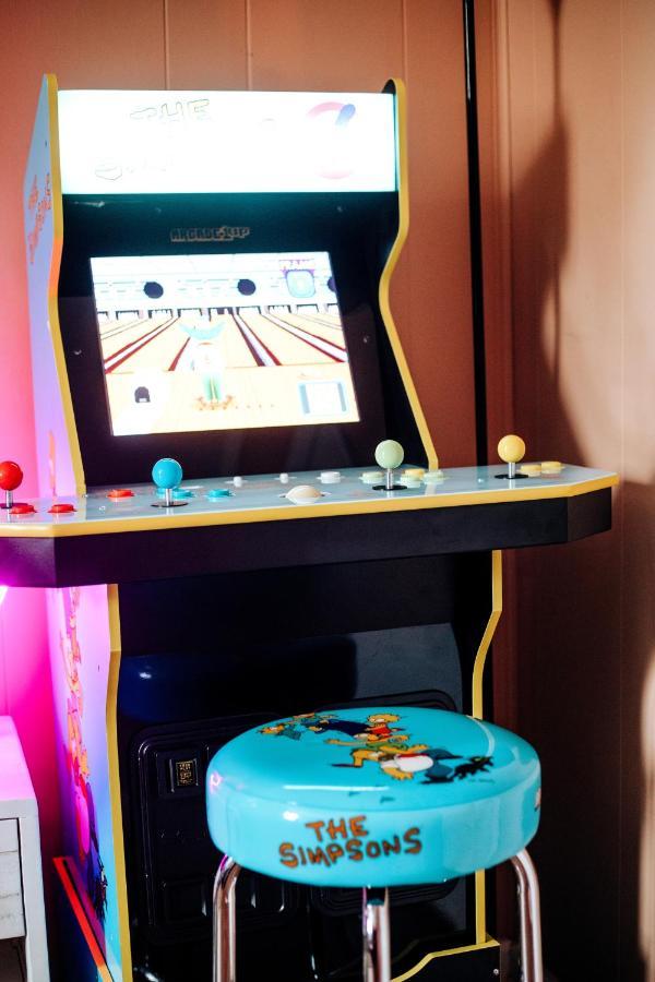 Giggling Creek Cottage - Bedjet! King Sized! Gazebo, 45 Acres, Arcades, Nintendo, More Henry Eksteriør bilde